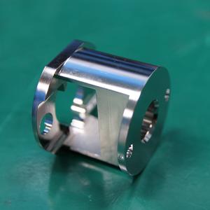 Servicio CNC de mecanizado de piezas de torneado de metal de precisión OEM/ODM con fabricación personalizada de perforación y brochado - Product Image 2