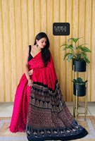Zarif Georgette İpek Suni Kürk Modern Saree + Yumuşak Dokulu Hafif Çok Renkli Parti ve Kış İçin Uygun Ters Çevrilebilir Bluz