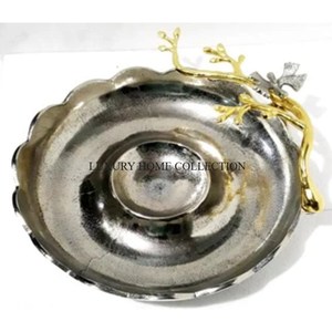 High-quality Vintage-style Antique Metal <b>Serving</b> <b>Bowls</b> with Creative, Sculpted Designs for Unique Kitchen Accents - Product Image 2