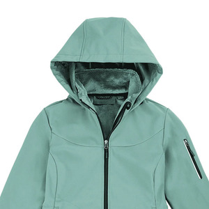 Veste softshell tactique unisexe OEM Veste softshell coupe-vent imprimée avec fermeture à glissière au design sublimé pour hommes et femmes - Product Image 4