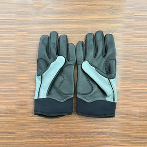 2025 nouveau Style professionnel léger hommes Softball gants de frappeur pas cher prix Protection des mains hommes Baseball gants de frappeur - Product Image 3