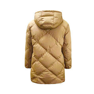 Chaqueta acolchada informal ligera personalizada para mujer, baja cantidad de invierno de Parka, abrigo transpirable con relleno de algodón grueso para mujer - Product Image 2