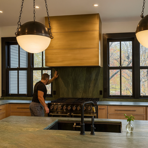 Антикварная вытяжка для кухни из матовой латуни, 48 дюймов, в форме коробки, настенная, на заказ - Product Image 5