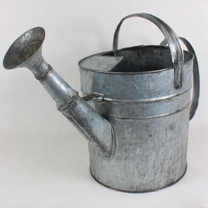 Country Cottage Style Galvanised Pitcher with Rolled <b>Edges</b>, Weatherproof Build and Ideal Weight Balance <b>for</b> Easy Handling - Product Image 6