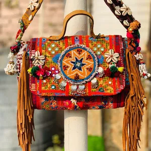 Nieuwe Collectie Banjara Handgemaakte Handtas Hot Selling Indian Borduurwerk Boho Stijlvolle Franje Tas Voor Vrouwen