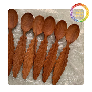 Suministro a granel de cuchara de madera de forma bonita con diseño único | Oferta de logotipo personalizado | Origen de Vietnam - Product Image 1