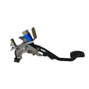 Pedal de Embrague para RENAULT Clio Serie IV (12>19) 465039054R - Product Image 1
