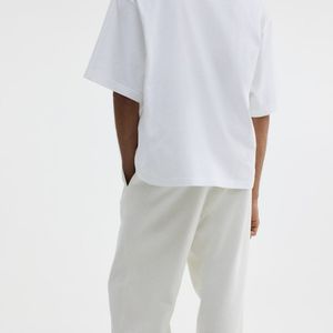 เสื้อยืดผู้ชายผ้าฝ้ายสีทึบทรงโอเวอร์ไซส์ - Product Image 5