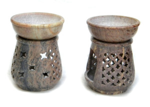 Diffuseur d'arômes artisanal traditionnel indien en pierre naturelle de stéatite sculptée, chauffe-encens à bougie chauffe-plat, brûleur à huile sculpté en éléphant - Product Image 6