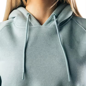 Fabricant OEM Logo personnalisé imprimé recadrée éponge française pull à manches longues coton dames haut court à capuche personnalisé - Product Image 4