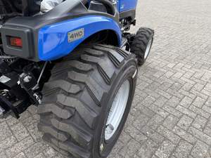 Mini-tracteur moderne à vendre : performances fiables, entretien facile et utilisation flexible pour fermes et jardins - Product Image 4