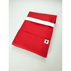 Tablier de cuisine en coton rouge à motif croix avec fraises et crème, style uni, pour barista, bavoir pour enfants, idéal pour restaurants et fêtes de Noël - Product Image 2