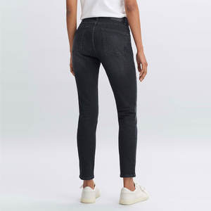 Toutes les tailles de jeans pour femmes surdimensionnés et décontractés vintage droits à taille haute personnalisés à vendre en gros - Product Image 2