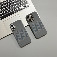 Étui magnétique fin en fibre de carbone de luxe FULINTE pour 14/15 Pro Max, porte-cartes, cadre de caméra en métal