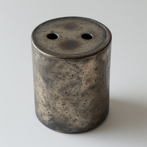 Perilla de soporte de palo de incienso de hierro hecho a mano elegante con patrón artesanal tradicional y acabado duradero de larga duración - Product Image 3