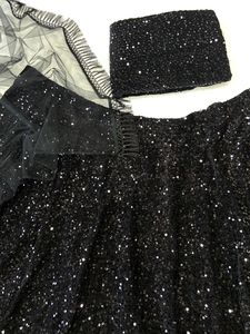 Presentándole la colección Lehenga de boda de último diseñador más hermosa - Product Image 4