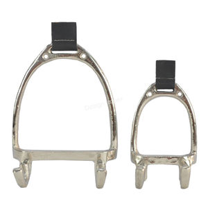 Ganchos de estribo de caballo de Estilo Vintage montados en la pared Juego de ganchos de metal más modernos de 2 artesanías de metal hechas a mano de estilo europeo - Product Image 6