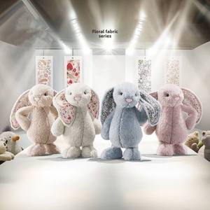 Peluche Lapin Populaire sur Internet, Confortable, en Coton PP, Cadeau pour Bébé, Compagnon de Sommeil pour Enfants, Animal en Peluche à Oreilles Tombantes et Fleur - Product Image 1