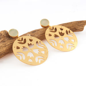 Boucles d'oreilles pendantes découpées plaquées or bohème Mandala Design bijoux de déclaration légers - Product Image 3