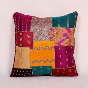 ปลอกหมอนอิงงานเย็บปะทำจากผ้าส่าหรีรีไซเคิลปลอกหมอนและปลอกหมอนอิงที่เป็นมิตรต่อสิ่งแวดล้อม - Product Image 3