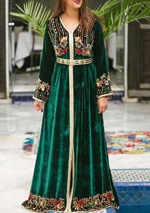 Dernière et SIMPLE--CAFTAN robe avec embellir de belles perles de cristal, pierre de verre et DABKA ZARDOZI travail @ 2022 - Product Image 2