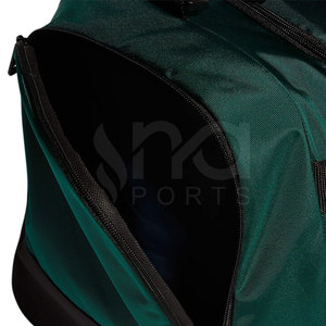 Bolsa de deporte clásica, resistente, de gran capacidad y con cremallera duradera para un rendimiento duradero. - Product Image 6