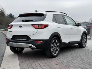 Kia Stonic SUV Cambio Manuale Fari a LED Pneumatici R20 Euro6 Potenza 85 kW (116 CV) - Product Image 6