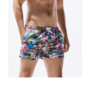 Pantalones cortos de playa de verano personalizados para hombre, pantalones casuales holgados con estampado completo, precio al por mayor, método de tejido no tejido - Product Image 3