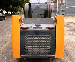 รถตักล้อยางขนาดเล็ก รุ่น SR150 เครื่องยนต์ดีเซล ระบบไฮดรอลิก |   อุปกรณ์ก่อสร้างและเครื่องจักรกลการเกษตร – ราคาขายส่งที่ดีที่สุด - Product Image 5