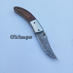 Cuchillo Plegable de Acero de Damasco Industrial Chimps con Mango de Madera de Palisandro y Hoja de Punta Caída para Caza, Supervivencia al Aire Libre y Uso de Bolsillo - Product Image 1