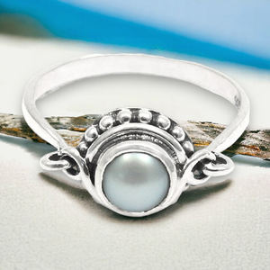 Cadeau d'anniversaire délicat pour elle Bague décontractée de forme ronde en perle naturelle en argent sterling 925 Bijoux faits à la main Fabricant en gros - Product Image 2