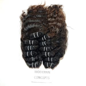 Extensiones de cabello humano de templo indio ondulado alineado con cutícula virgen joven sin procesar 100% con estilo de onda profunda suelta - Product Image 3