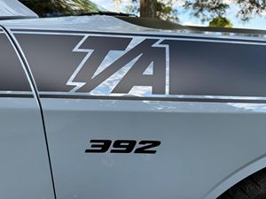 2021 Challenger R/T Scat Pack 6.4 litres Hemi V8, paquets T/A et Plus, non modifié - Product Image 3