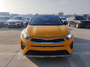 Guazi 2021 Kia Stonic, SUV de 5 Puertas y 5 Asientos, Transmisión Manual de 6 Velocidades, Motor Pequeño de Gasolina 1.4L 100 hp I4 - Product Image 1