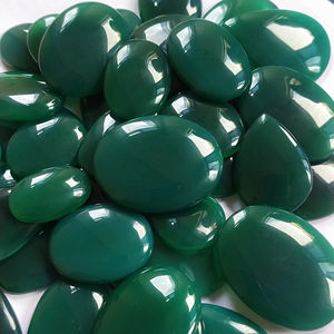 Piedra Preciosa de Ónice Verde Natural con Efecto de Luz para la Fabricación de Joyas, Formas y Tamaños Variados - Product Image 1