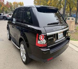 VOITURES D'OCCASION EN EXCELLENT ÉTAT Range Rover Sport HSE LUX 2013 Garantie de 3 ans Résistant à la rouille Origine américaine Conception ergonomique Robuste - Product Image 2