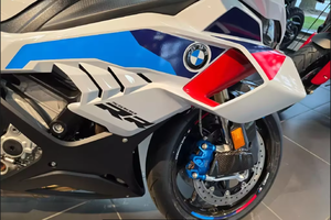 Motocicleta Deportiva B-M-W S 1000 RR en Venta - Product Image 5