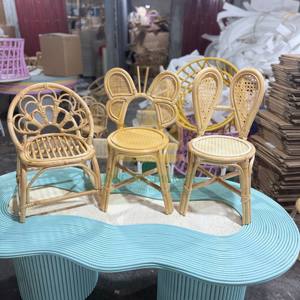 Chaise pour enfants en rotin faite à la main, sièges pour bébé écologiques, meubles légers et durables pour tout-petits, chaise artisanale tissée pour pépinière - Product Image 2