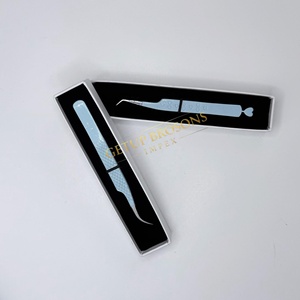 Pinzas Profesionales de Acero Inoxidable para Extensiones de Pestañas Getup Brosons Impex, Punta de Fibra, Color Azul Bebé con Recubrimiento en Polvo - Product Image 1