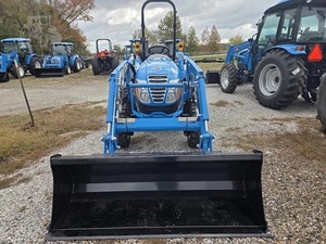 Tractor de Andar LS MT335H 2026 de 60HP con Caja de Cambios y Bomba de Motor - Product Image 2