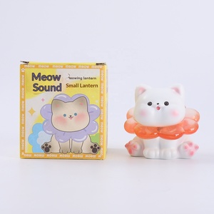Nuova Lampada Notturna a Forma di Gatto con Fiori, Ornamento <span class=keywords><strong>da</strong></span> Scrivania Kawaii, Luce LED per Camera <span class=keywords><strong>da</strong></span> Letto, Regalo Decorativo - Product Image 2