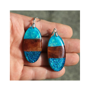 Boucles d'oreilles en résine époxy écologique à la mode personnalisables boucles d'oreilles en résine pour femme style cerceau de mode - Product Image 3