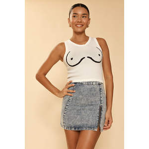 Top Deportivo Transpirable sin Costuras con Cuello Cuadrado, Estilo Casual para Gimnasio y Yoga, con Logotipo Frontal en Tejido de Punto - Product Image 2