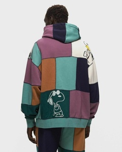 ผู้ผลิตเสื้อฮู้ดดี้ฤดูหนาวแบบ ODM ผ้าเดนิมปักลาย 100% คอตตอน หนัก 410 กรัม แบบสั่งทำพิเศษ ทรงโอเวอร์ไซส์ ใส่สบาย ทันสมัย สำหรับทั้งชายและหญิง - Product Image 2