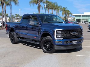 Ford Super Duty F-250 SRW LARIAT 2026 Usado en Buen Estado - Product Image 2