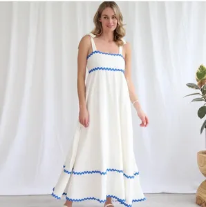 Robe Maxi d'été simple personnalisée OEM Dames Femmes Col carré blanc Sans manches Robes longues brodées décontractées - Product Image 1