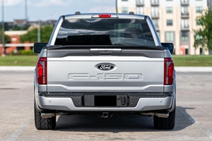 Camioneta F.F150 X/L 4x4 2024 con Faros LED, Neumáticos R21, Transmisión Automática, Motor Turbo y Tracción en las 4 Ruedas - Product Image 6