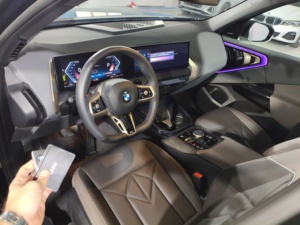 <span class=keywords><strong>BMW</strong></span> X3 M Sport Package 2025, SUV con Motor Turbo, Asientos de Cuero, Transmisión Automática, Volante a la Izquierda, R20, Auto Usado en Venta - Product Image 4