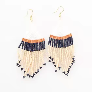 Pendientes de cuentas bordadas hechos a mano Personalizar completamente por MD handcraft - Product Image 4