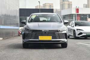 รถยนต์ไฟฟ้าปลั๊กอินไฮบริดรุ่น Destroyer 05 ปี 2024 ระยะทางวิ่งมากกว่า 700 กม. แบตเตอรี่ 110 กิโลวัตต์ชั่วโมง กำลังมอเตอร์ 200-250 กิโลวัตต์ - Product Image 5